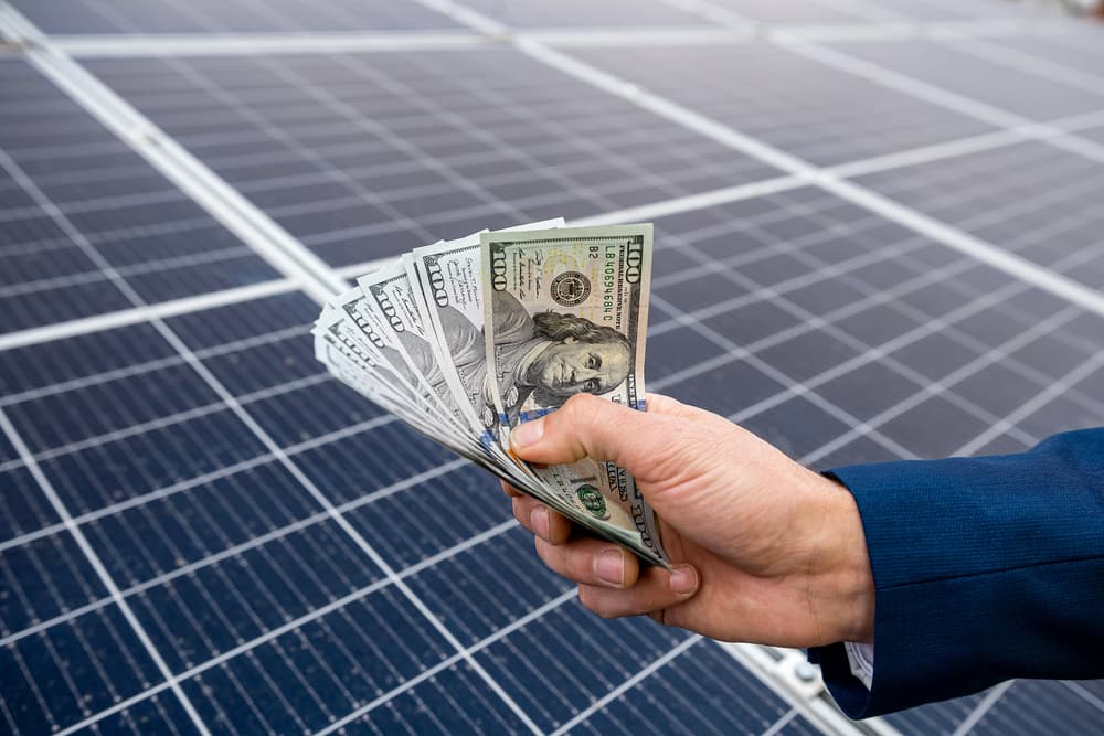ROI photovoltaïque - rentabilité panneaux solaires professionnels